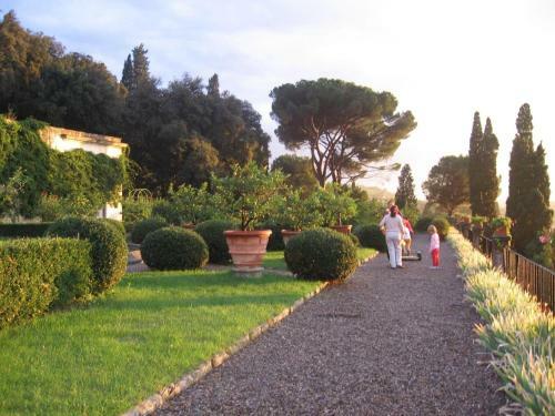 Bed & Breakfast Villa Rucellai