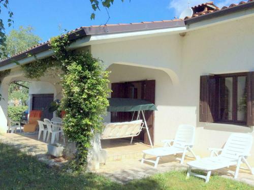 Serene Villa In Travesio With Private Pool