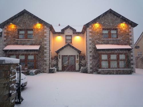Avlon House Bed And Breakfast
