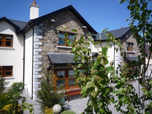 Avlon House Bed And Breakfast
