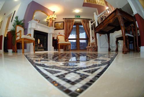 Avlon House Bed And Breakfast