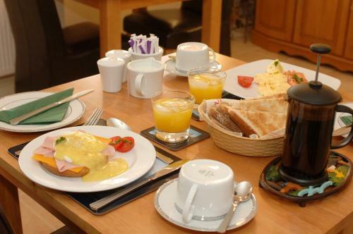 Avlon House Bed And Breakfast