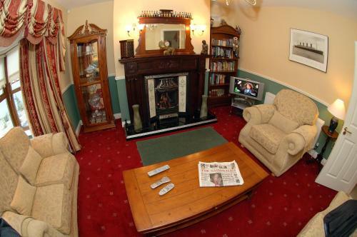 Avlon House Bed And Breakfast