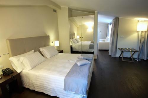La Dimora Del Baco Hotel