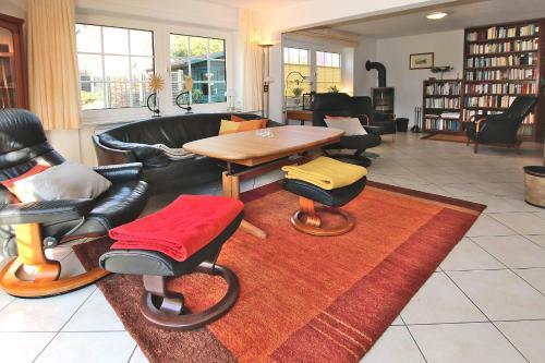 Am Golfplatz 4