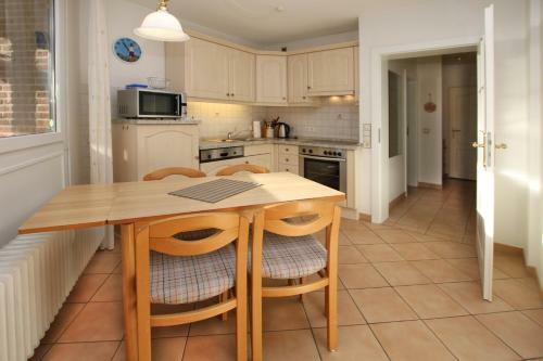 Apartamento Osterstra_e 1_ Whg_ 2_ Haus Flora