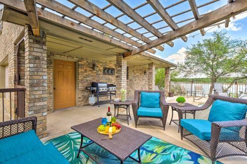 Lake Palo Pinto Retreat Dock And Private Pool!