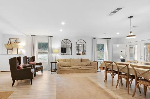Good Day House