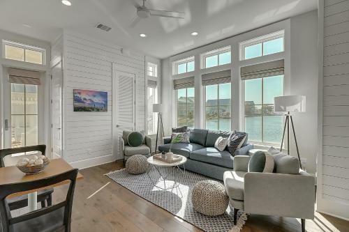 Edgewater Escape 541 Sou