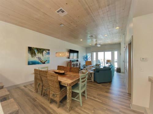 Marina's Edge Townhouse