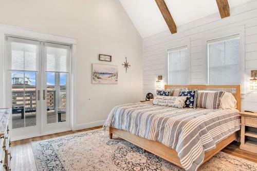 Sbs720-the Lookout At Sunflower Beach Home