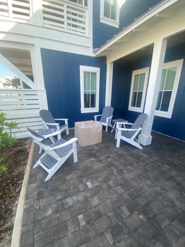Sbs720-the Lookout At Sunflower Beach Home