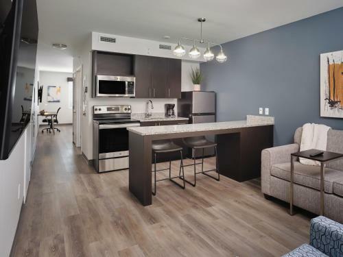 Hotel Stayapt Suites San Antonio-lackland