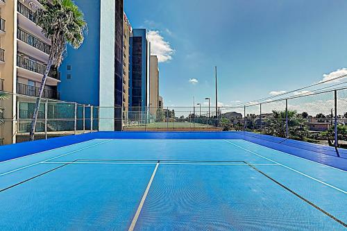 Suntide III Condominiums #101
