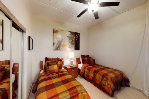 Suntide III Condominiums #101