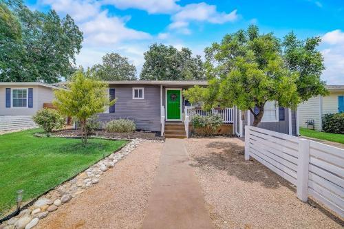 Sunset Bungalow