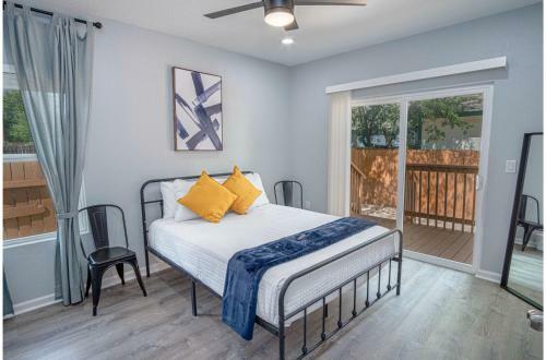 Newly Remodeled 4br 2ba Near Amazing Downtown