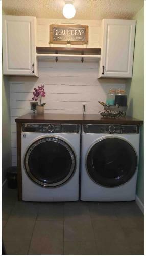 Lovely 4 Bedroom With Patio Swing And Trampoline