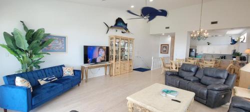 Chris Beach Pool Townhome Home