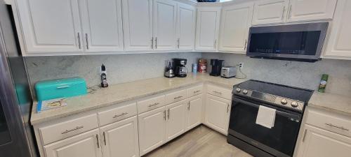 Chris Beach Pool Townhome Home