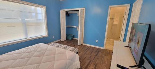 Chris Beach Pool Townhome Home
