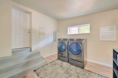 Apartamento Modern Slc Retreat With Yard Walk To Downtown!