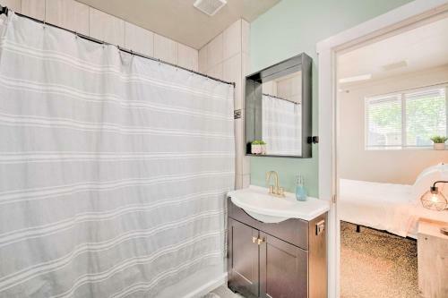 Apartamento Modern Slc Retreat With Yard Walk To Downtown!