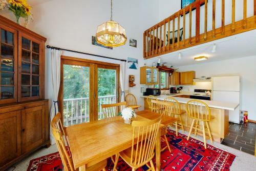 Willoughby Lake House