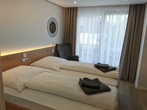 Bed & Breakfast Zimmer-lein
