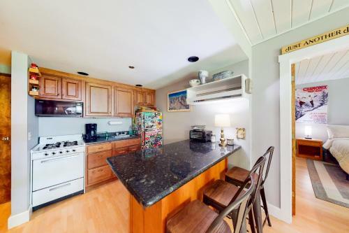 Center Village #203