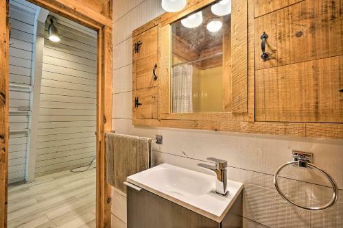 Bright Wilmington Chalet Less Than 8 Mi To Mount Snow