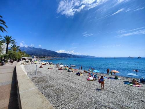 Apartamento Le Coq Bleu D'azur - Les Pieds Dans L'eau !