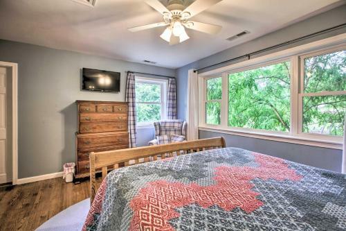 Modern Hiwassee Retreat With Mtn Views And Dock Access