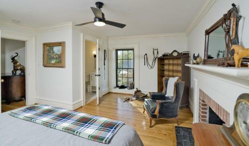 Red Hill Bed And Breakfast