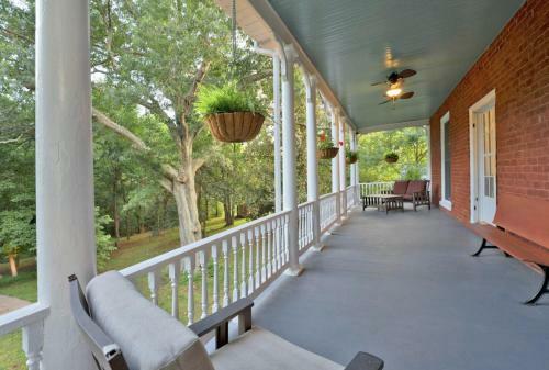 Red Hill Bed And Breakfast