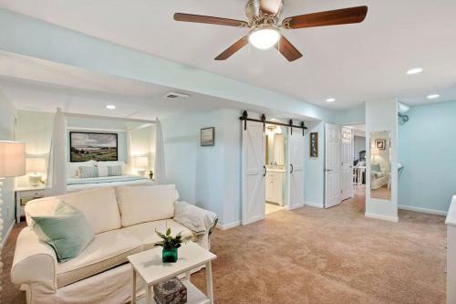 Adorable And Cozy 1 Bedroom Apartment