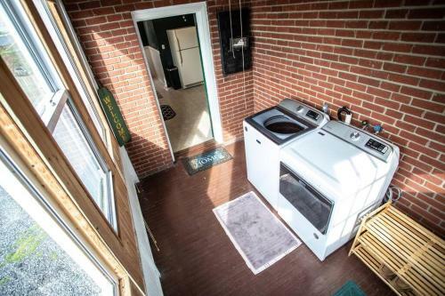 Charming 1932 Craftsman - The Bohannon House