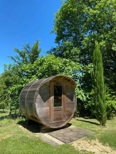 Bed & Breakfast La Ferme de Sirguet - Cabane Jardin & Spa