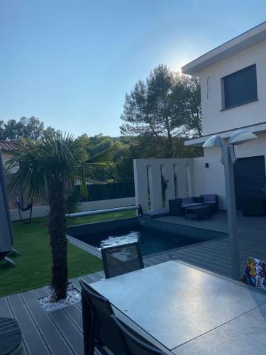 Villa Montferrier