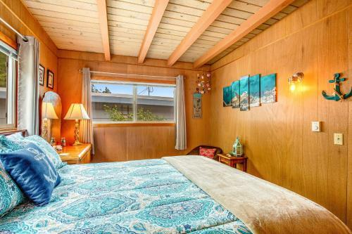 Hood Canal Hideaway