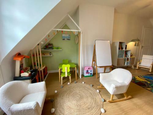 L'hirondelle - Maison Au Coeur Des Ch�teaux