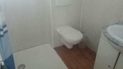 Maison 2 Chambres-jardin Et Parking Priv�