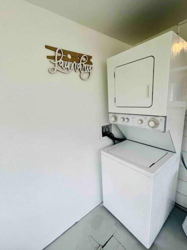Apartamento Cute And Cozy 2-br Bungalow Near Everything!