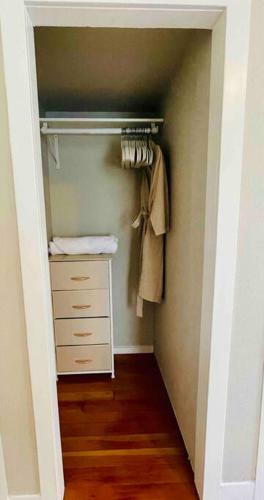 Apartamento Cute And Cozy 2-br Bungalow Near Everything!