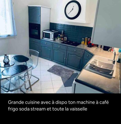 Belle Villa � 5 Mn Du Centre Avec Grd Jaccuzy