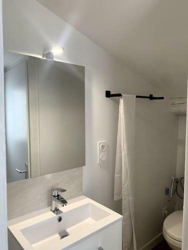 Apartamento Duplex Refait � Neuf, Vue Sur Les Toits, Wifi
