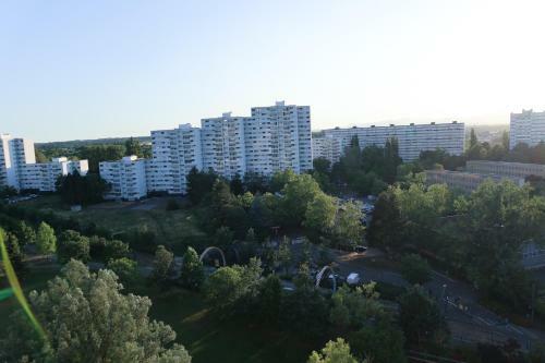 Apartamento L'explorateur, Proche Axe Autoroute, 3chambres � Coucher