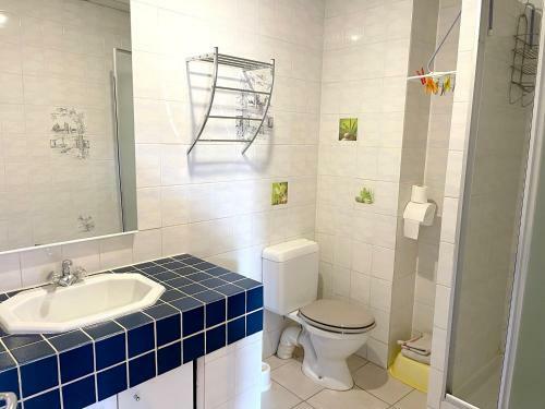Apartamento Studio Avec Terrasse Amenagee Et Wifi A Neris Les Bains