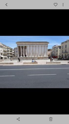 Apartamento Hyper Centre, Proche Des Monuments Romains, Parking Gratuit, Au Calme