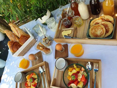 Bed & Breakfast Suite 6